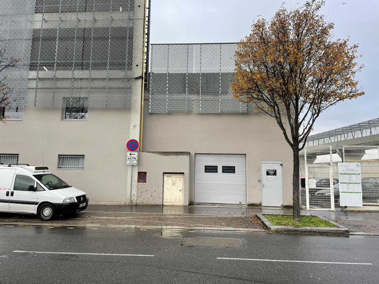 Local d'activité Vaulx-en-Velin 630m² Location local d'activité Vaulx-en-Velin Rhône OLACT2421503 8